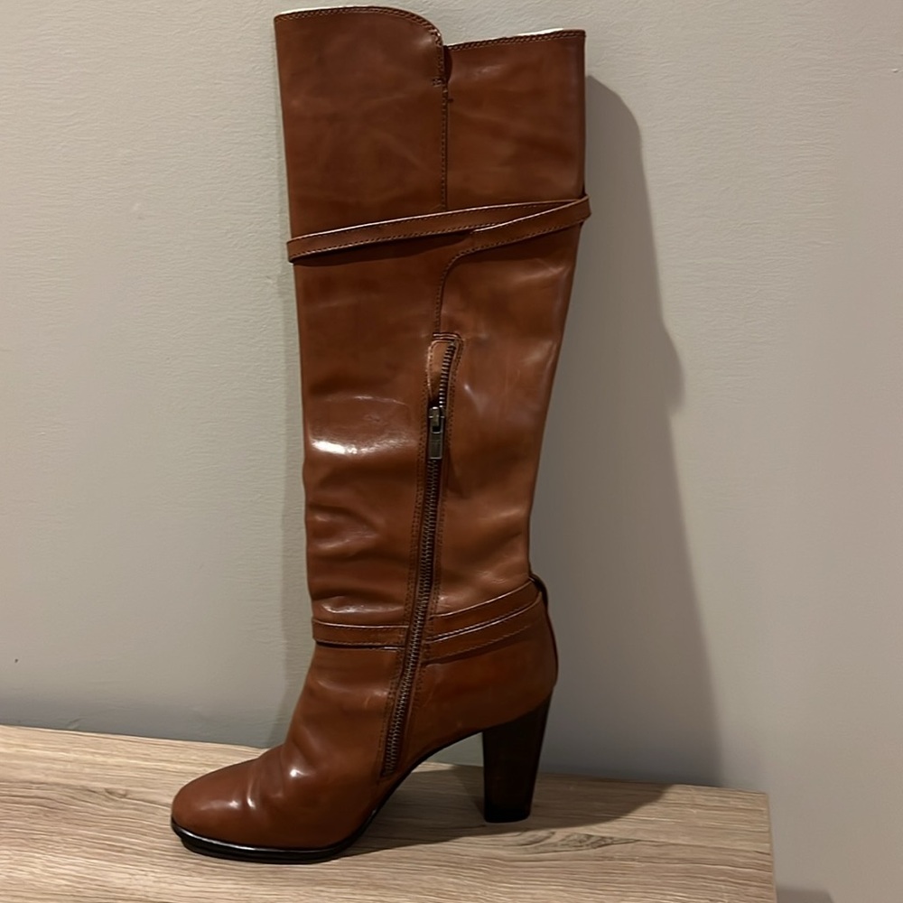 Frye Boots - Picture 5 of 13